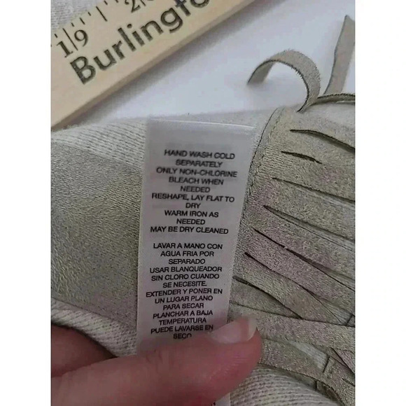 Chico's Cardigan Sweater Women's Size Medium Beige Suede Accents - Picture 8 of 10